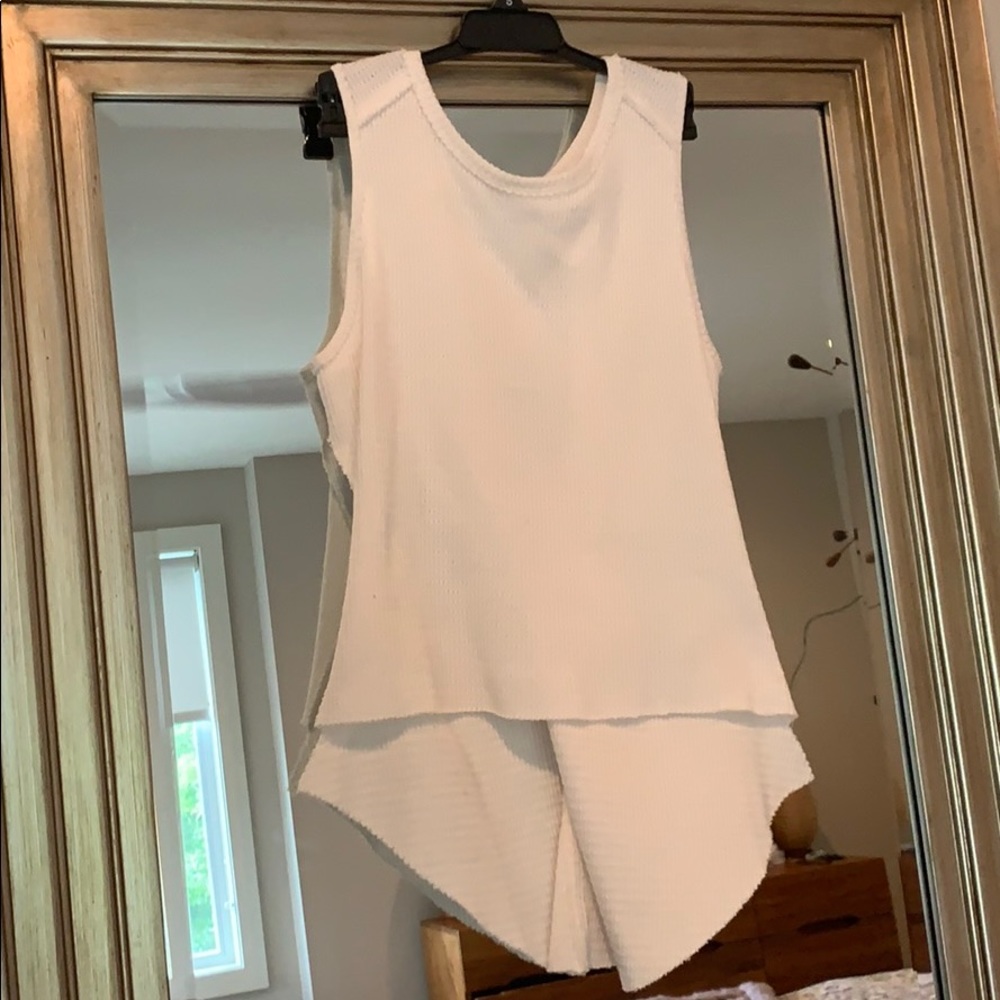 Urban Outfitters Cut Out Back High Low Thermal Top - Picture 4 of 5
